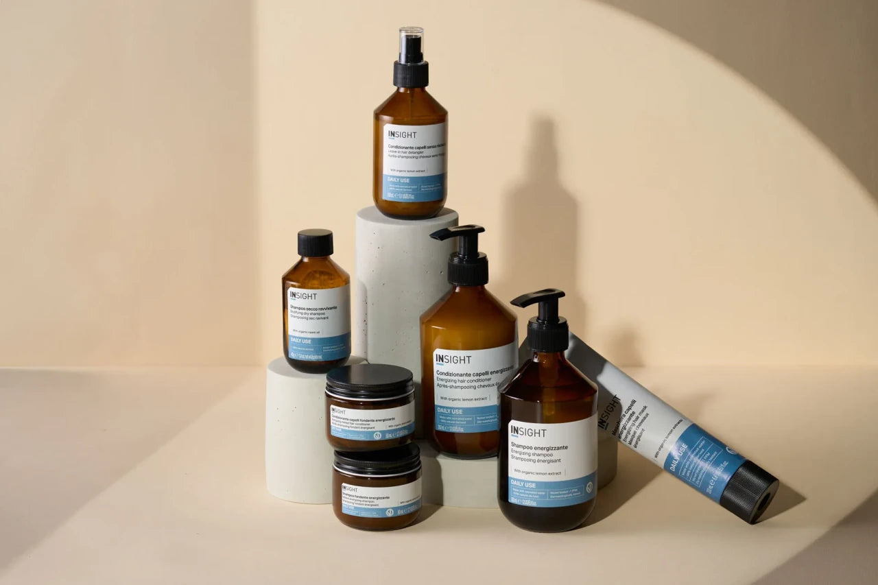 Shampoo Per Capelli Insight Energizzante Per Uso Frequente 900ML  Professionale